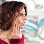 How to relieve swelling after dental implantation