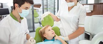 Что делает ассистент стоматолога