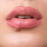 What to do if papilloma appears on the lips